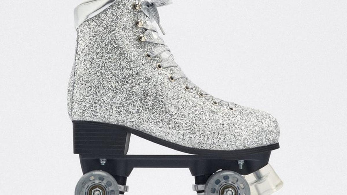 Zara (no) patina con su nuevo lanzamiento: ¡patines brilli-brilli!
