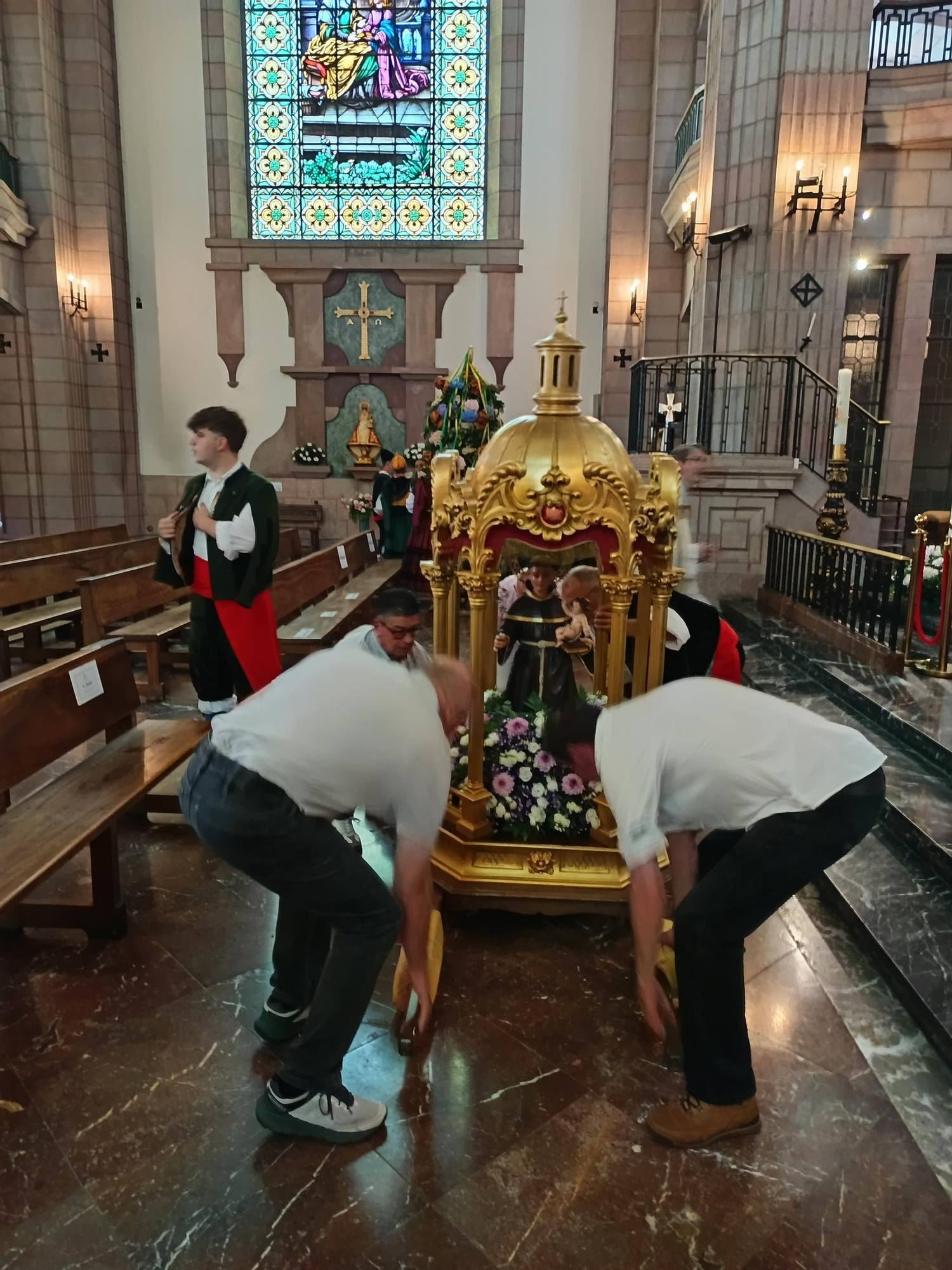 Procesión de San Antoniu "El Nuestru" en Cangas de Onís