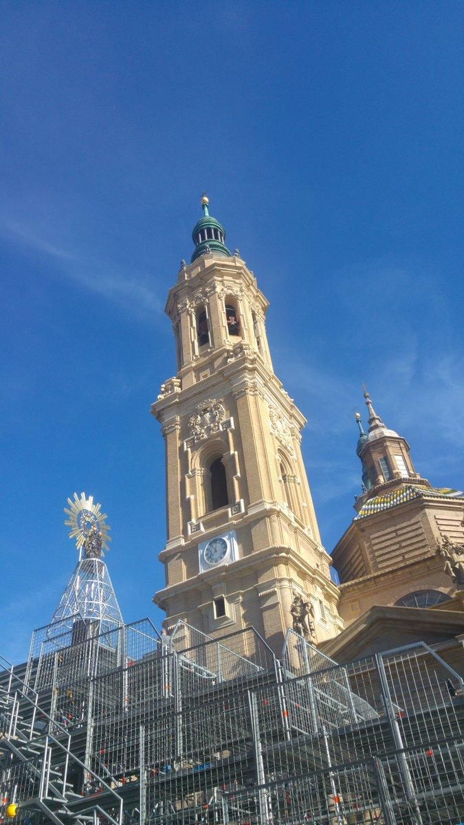 La Virgen ya está en la pPlaza