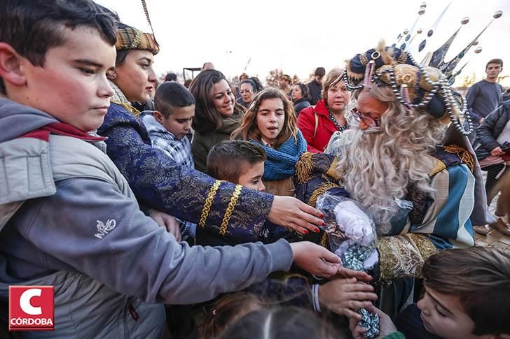 La lluvia y el viento suspenden la cabalgata de los Reyes Magos.