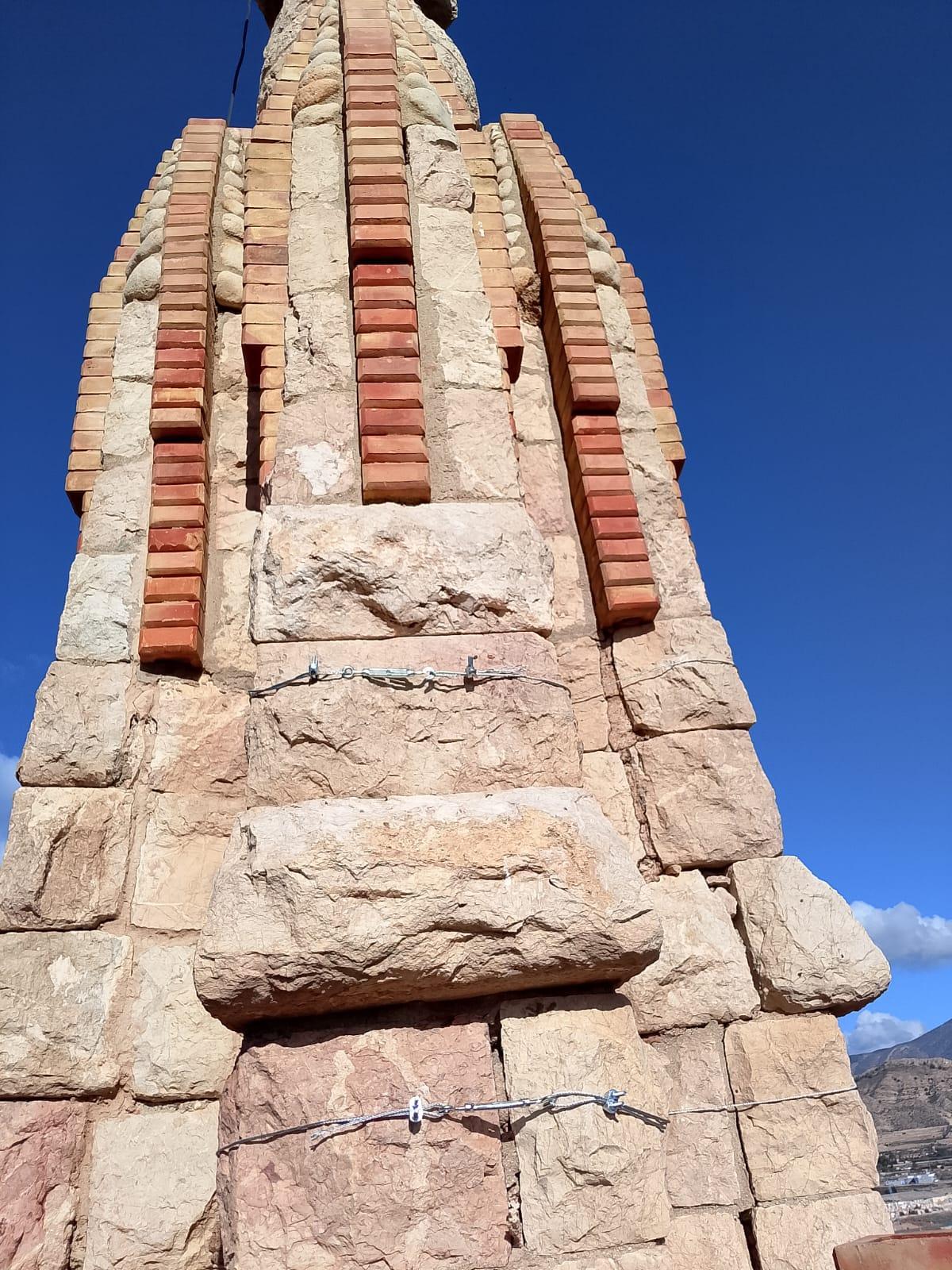El Santuario ha sido asegurado de forma provisional para evitar que vayan a más las grietas