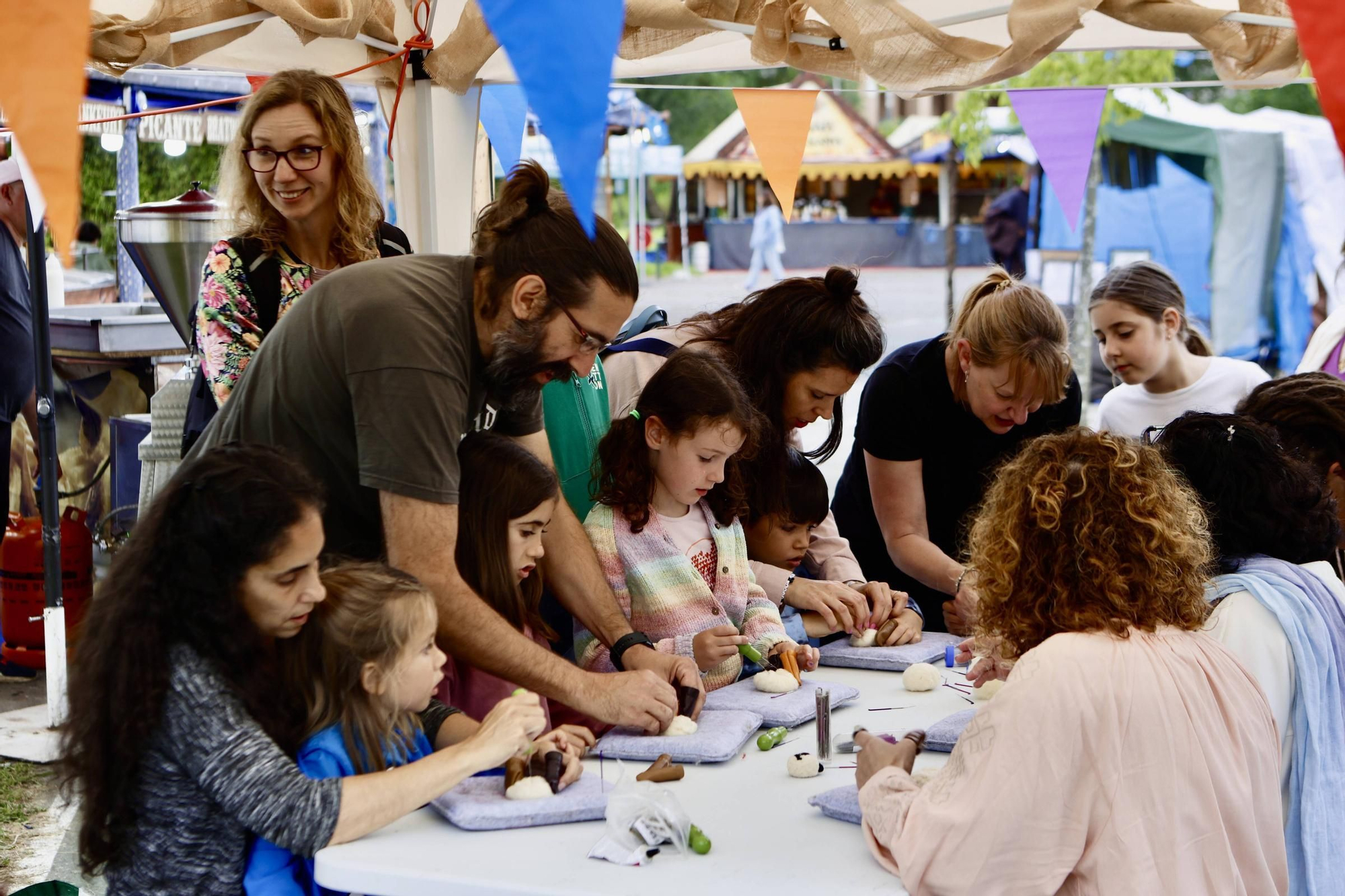 El inicio del Xixón Folk, en imágenes