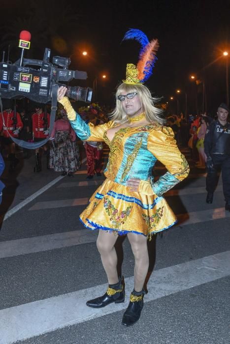 29-02-20  LAS PALMAS DE GRAN CANARIAS. CIUDAD. LAS PALMAS DE GRAN CANARIA. Cabalgata del Carnaval.    Fotos: Juan Castro.  | 29/02/2020 | Fotógrafo: Juan Carlos Castro