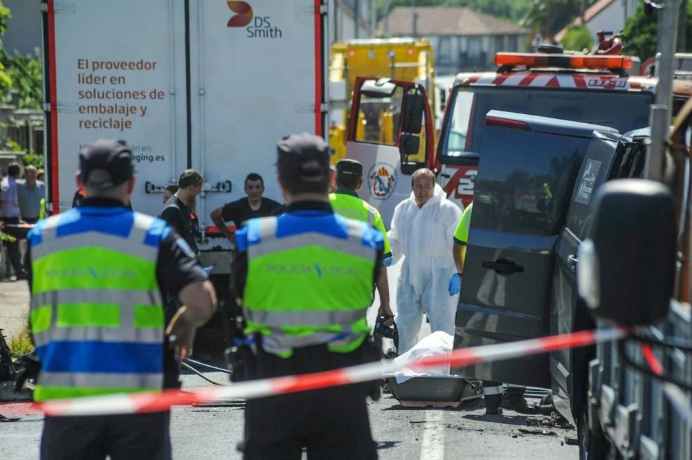 Dos muertos en un brutal accidente en Rianxo