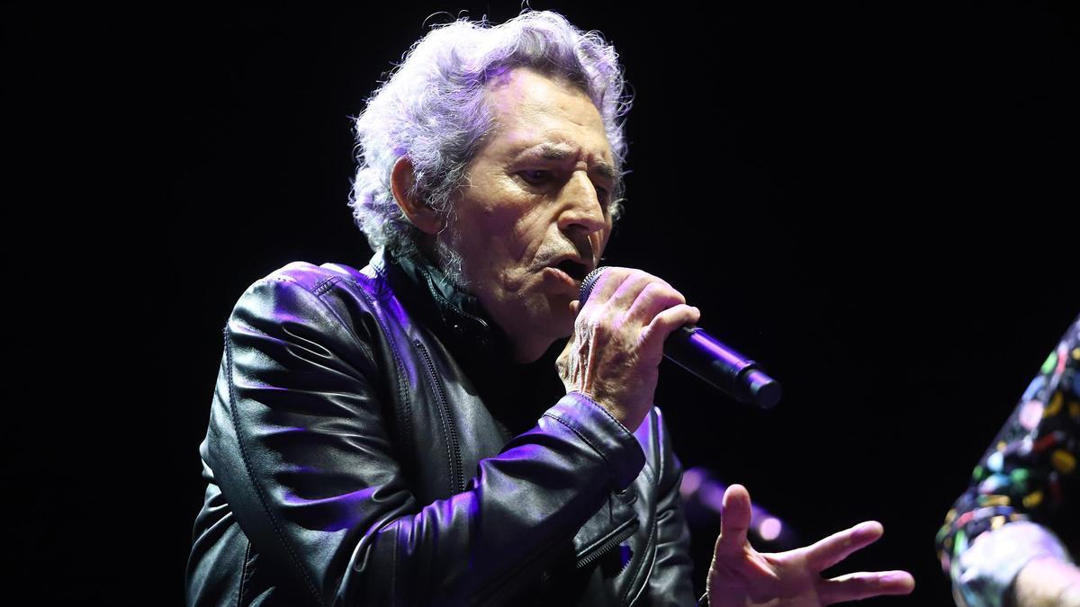Miguel Ríos, en un concierto en Córdoba.