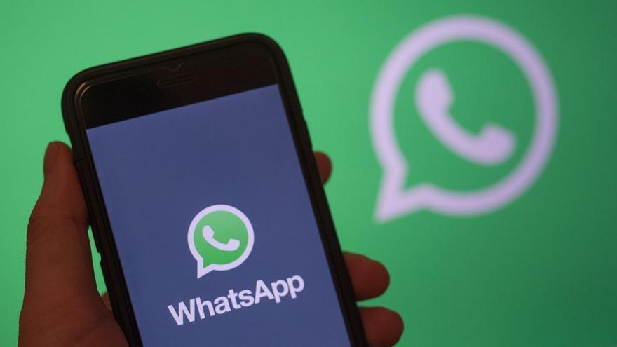 El sencillo truco de WhatsApp para recuperar fotos y mensajes antiguos