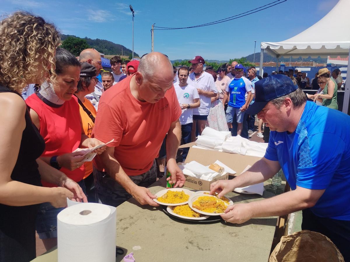 La exitosa fiesta del Club Deportivo Mosconia en Grado, en imágenes La exitosa fiesta del Club Deportivo Mosconia en Grado, en imágenes