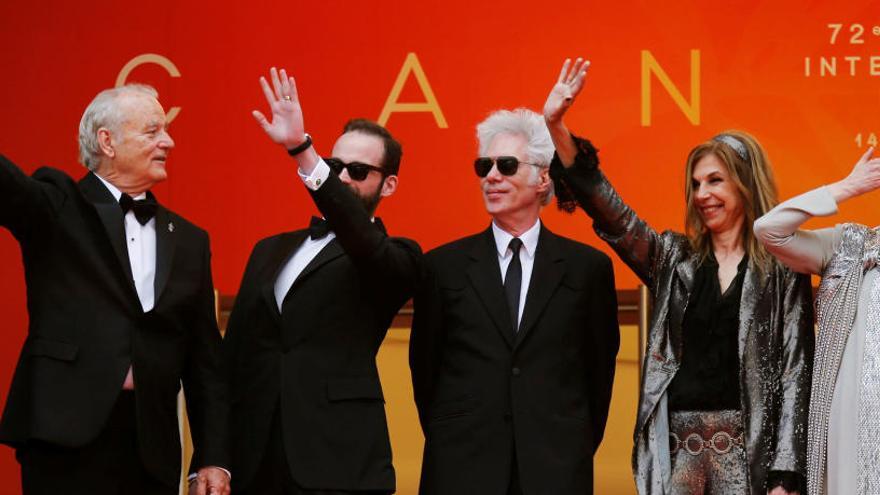 Jarmusch inaugura Canes amb una divertida sàtira del cinema de zombis