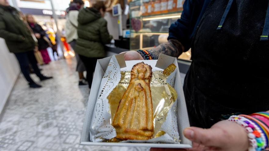 Elche recibe la Venida de la Virgen de la Asunción con un dulce de los más tradicional
