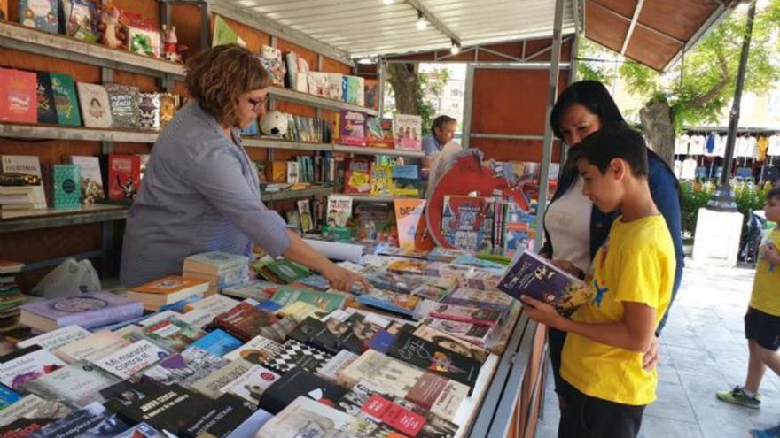 Caravaca se reencuentra dos años después con su Feria del Libro