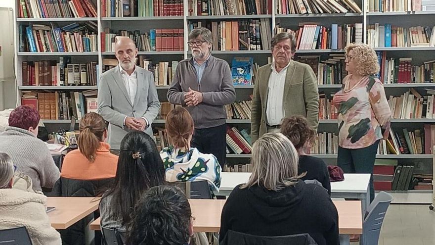 Las lecciones que deja la dana: el personal de ayuda a domicilio de Illas aprende a actuar en caso de &quot;emergencia climática&quot;