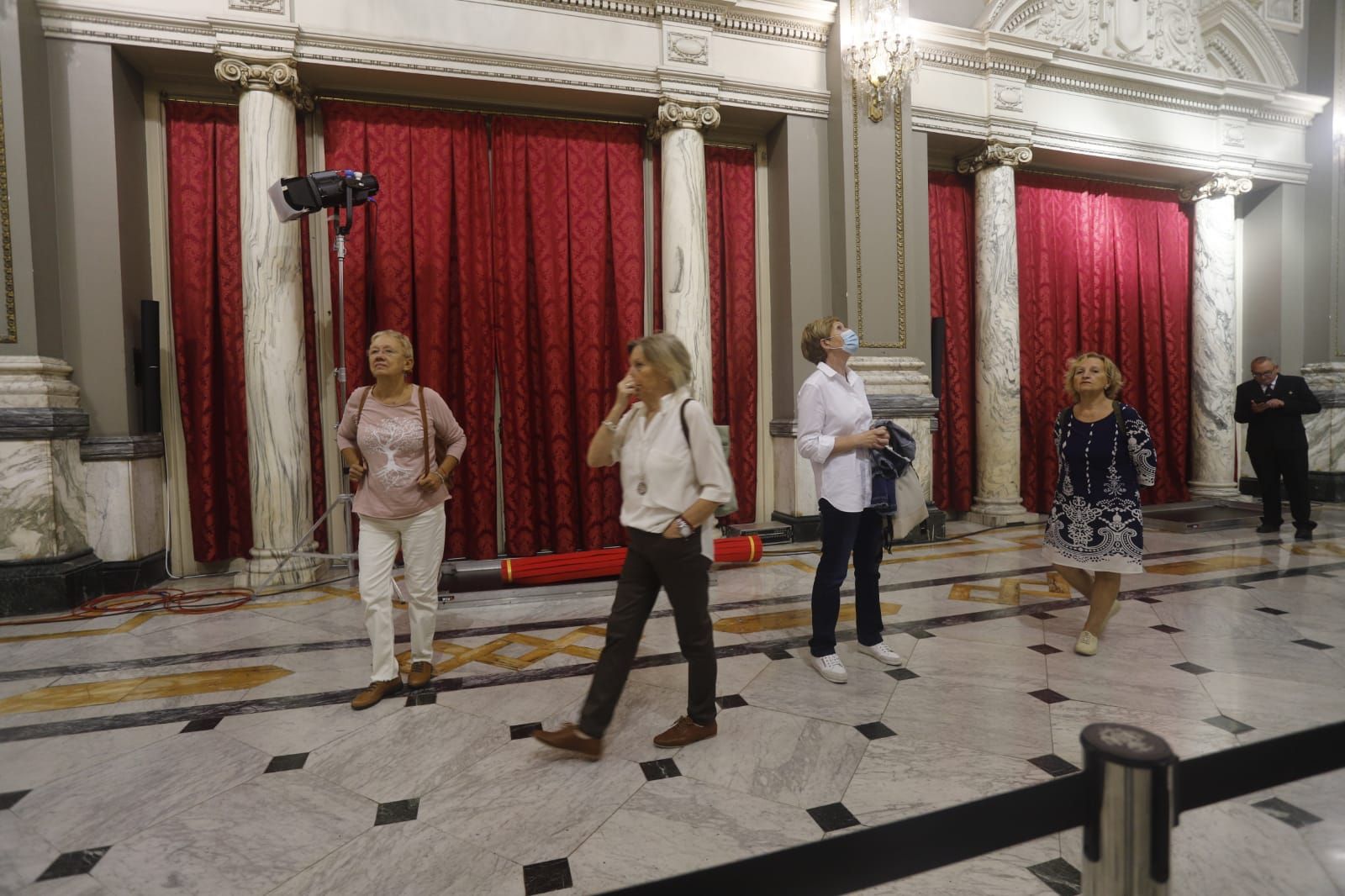 Visita a la Senyera, expuesta en el Ayuntamiento de València.