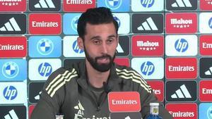 Arbeloa: No nado en halagos