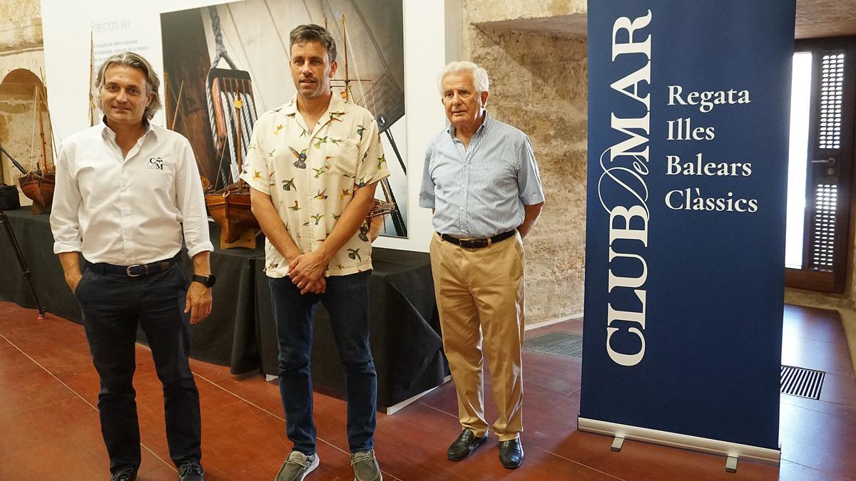 José Luis Arrom, director general Club de Mar-Mallorca, Albert Forés, director Museu Marítim, y Manuel Nadal, comodoro Club de Mar.