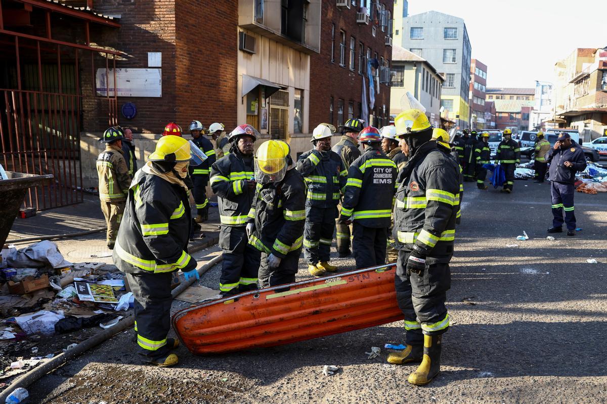 Incendio mortal en un edificio de Johannesburgo