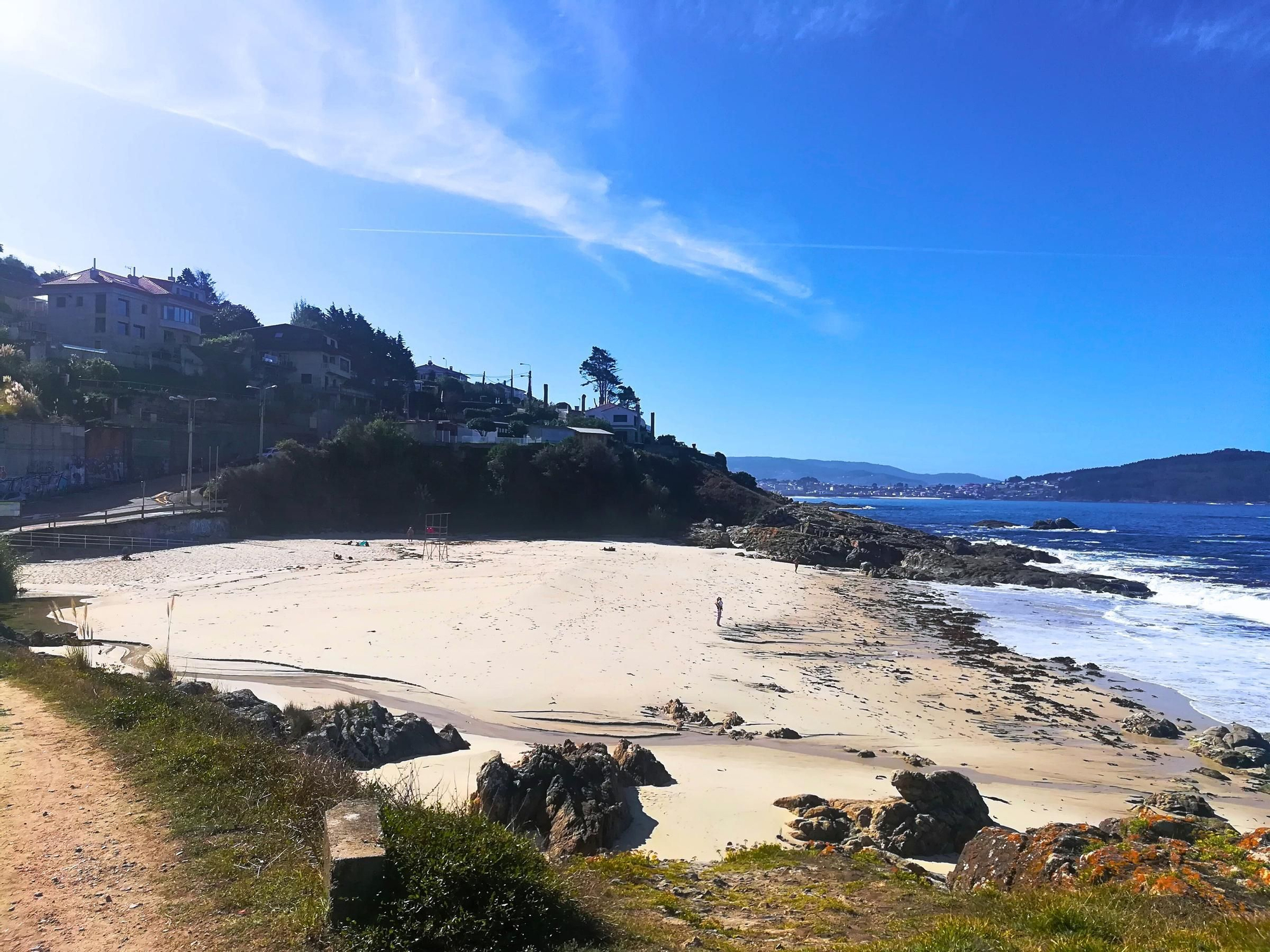 Vista de la playa de Muíños de Fortiñón.