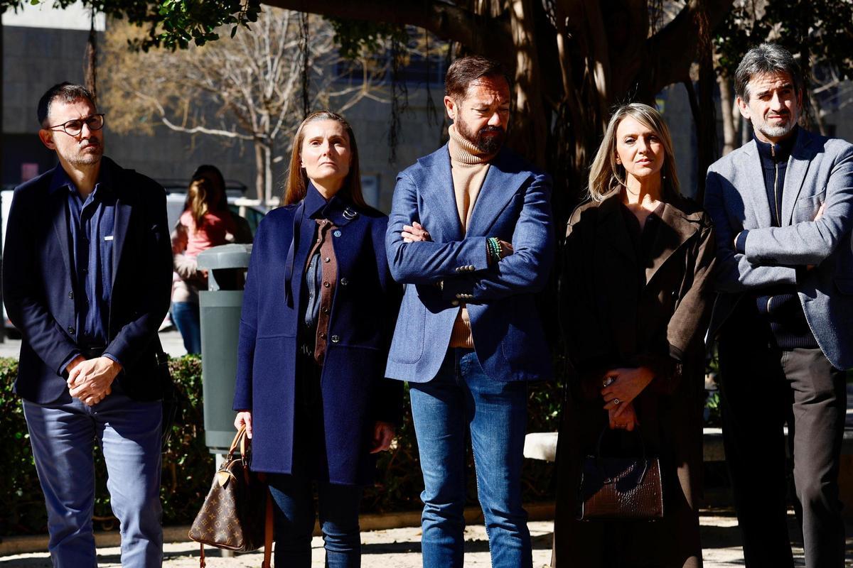 Cecilia Herrero, Juanma Badenas y Mónica Gil en el acto de Campanar.