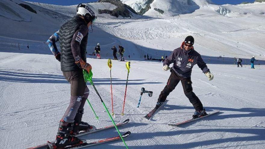 Suiza permite esquiar pero no cantar en Navidad