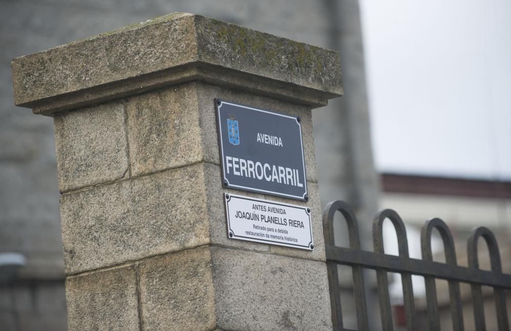 A Coruña estrena la calle del Ferrocarril y Ría do Burgo