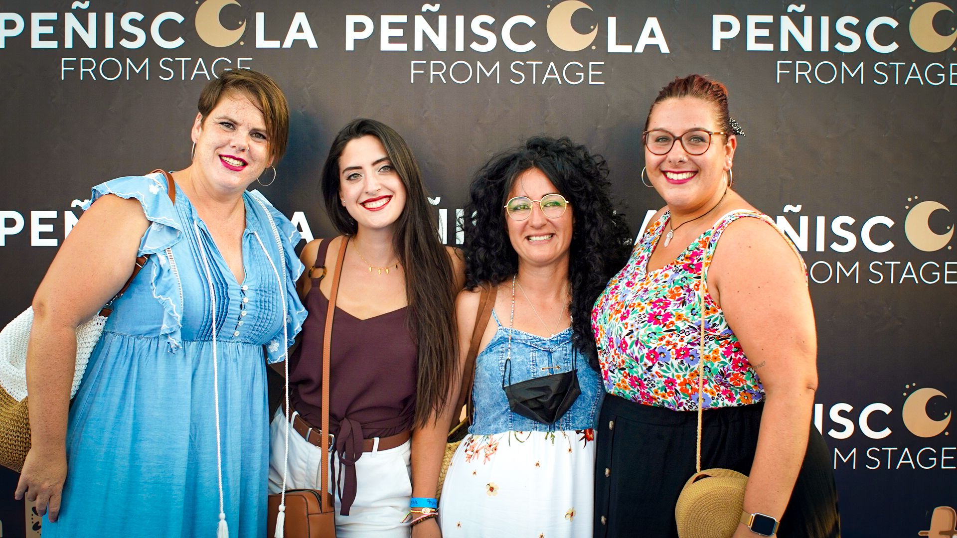 El humor de Martita de Graná ameniza el Peñíscola From Stage