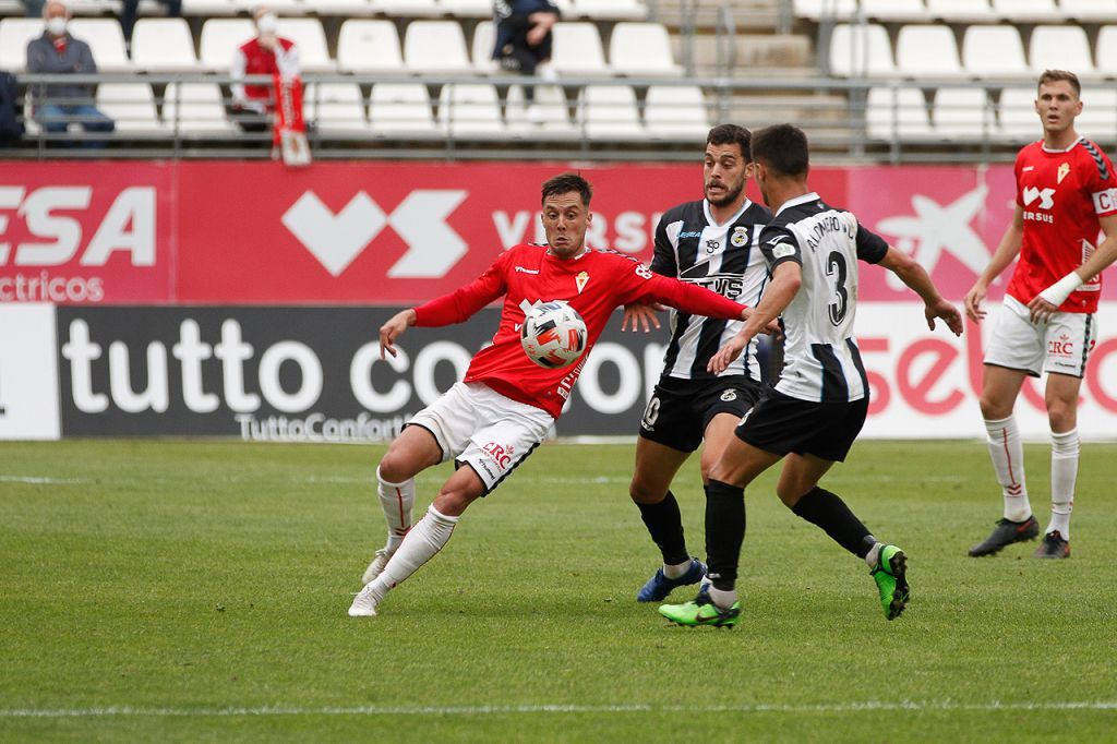 El Real Murcia no levanta cabeza (0-0)