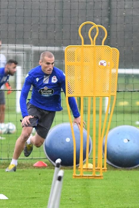 Entrenamiento en la ciudad deportiva de Abegondo.