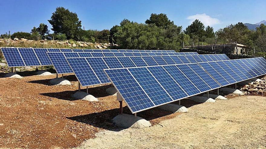 Instalación de placas solares en Mallorca.