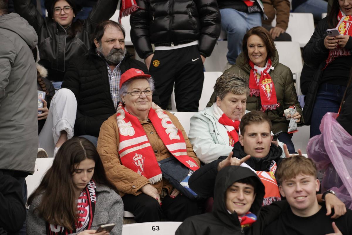 EN IMÁGENES: El Sporting se enfrenta al Burgos en El Plantío