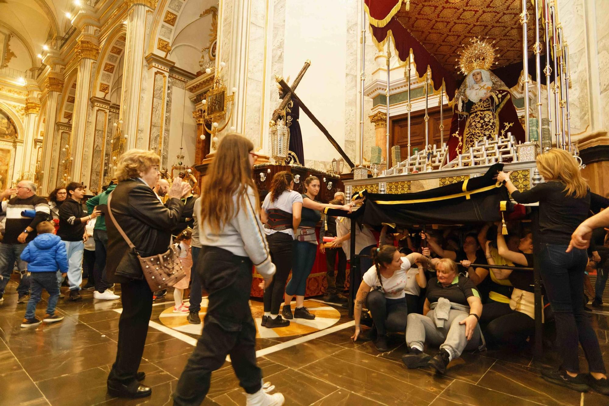 GALERÍA I Los pasos de Semana Santa en Vila-real, en imágenes