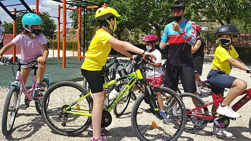 Salida al Pump Track de Elda