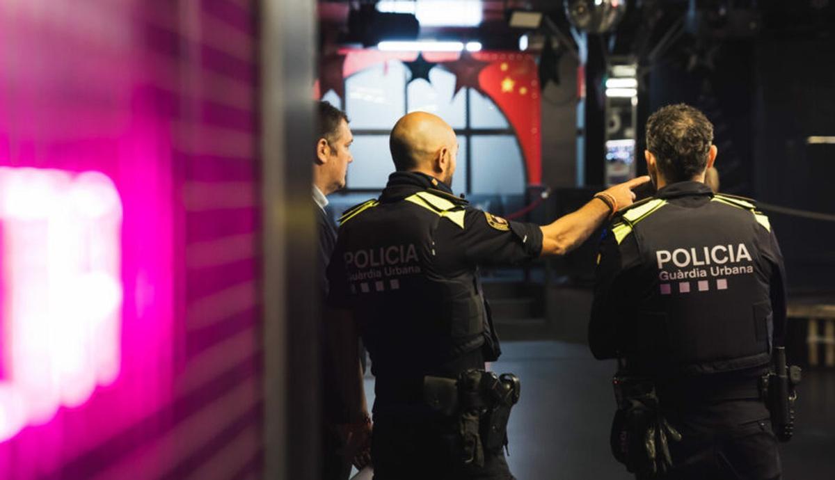 Venda ambulant, alcohol i soroll, les conductes incíviques més denunciades