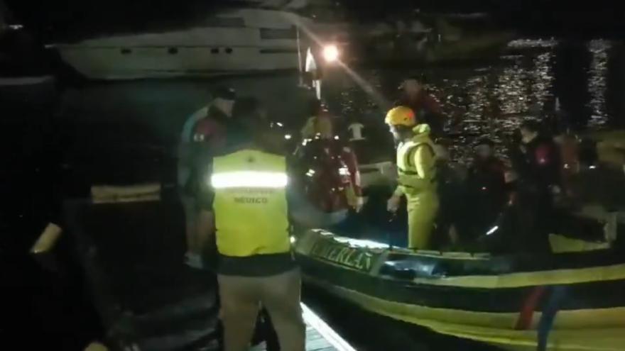 Un hombre se lanza al mar y se resiste a ser auxiliado en Lanzarote