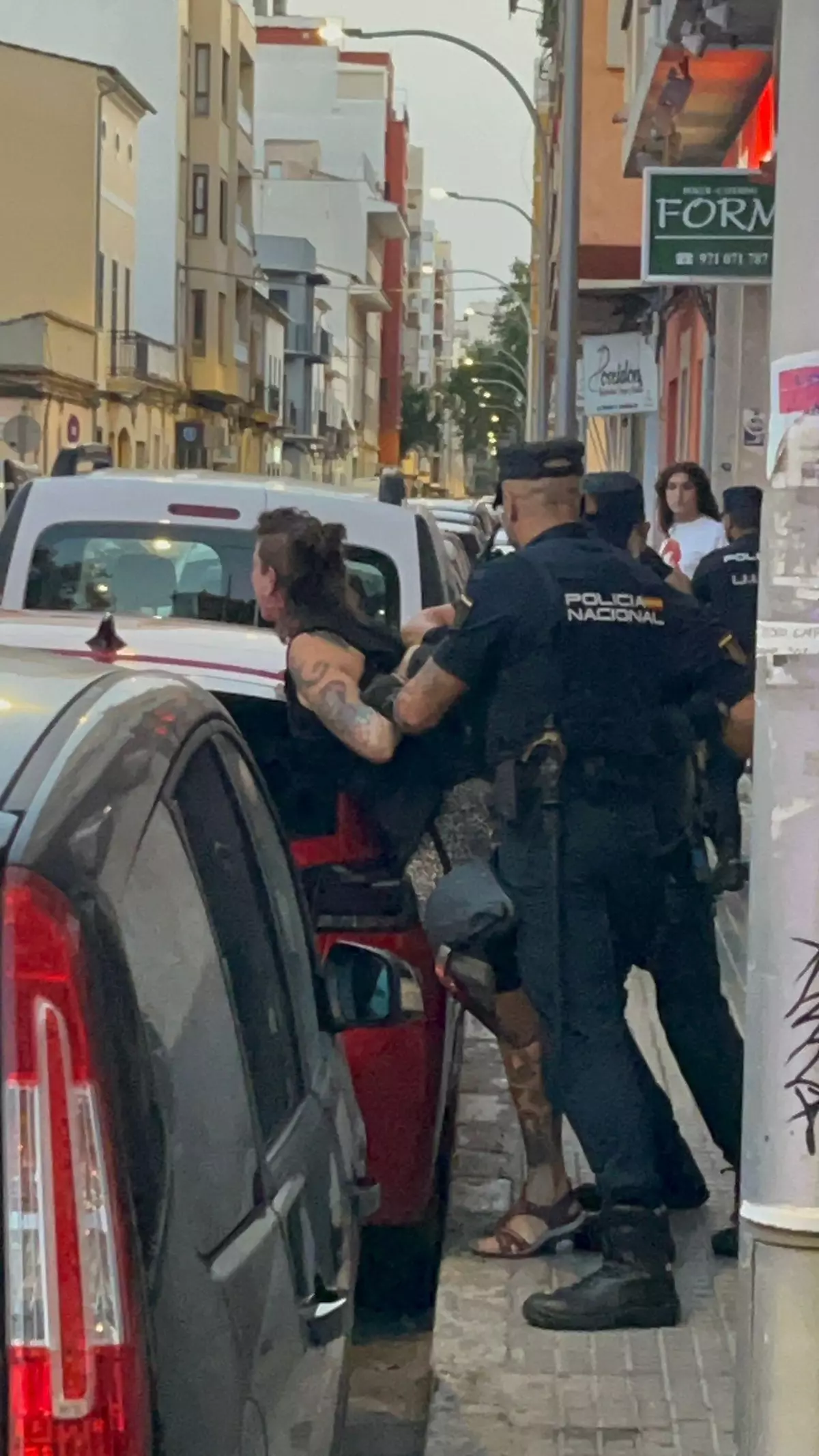 Una detenida en la concentración antitaurina por la corrida de toros en El Coliseo Balear de Palma