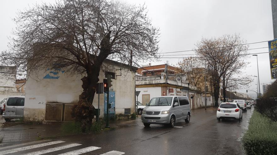 Los vecinos del entorno de la avenida de Trassierra ven con escepticismo el proyecto de ampliación