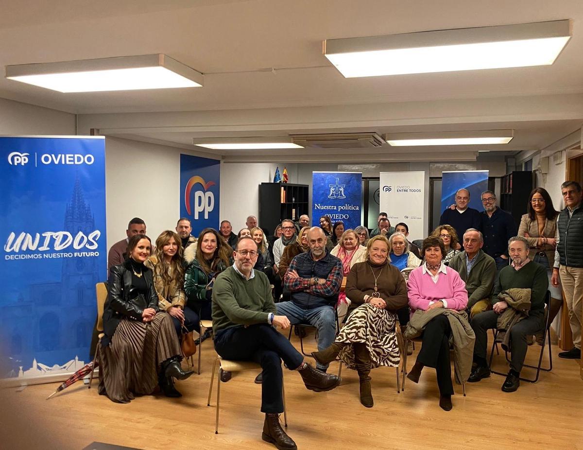 Mario Arias durante el encuentro con los nuevos afiliados.