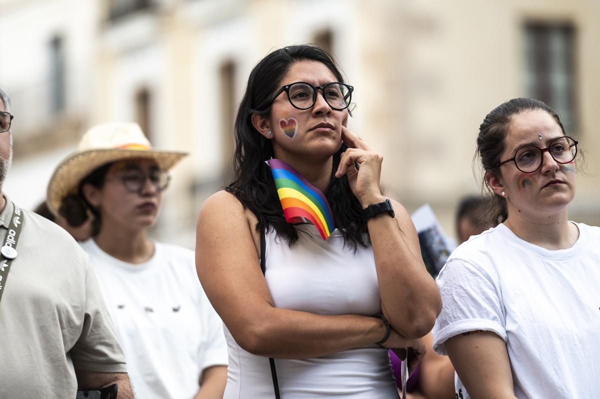 Fotogalería | Así fue la marcha del orgullo en Cáceres