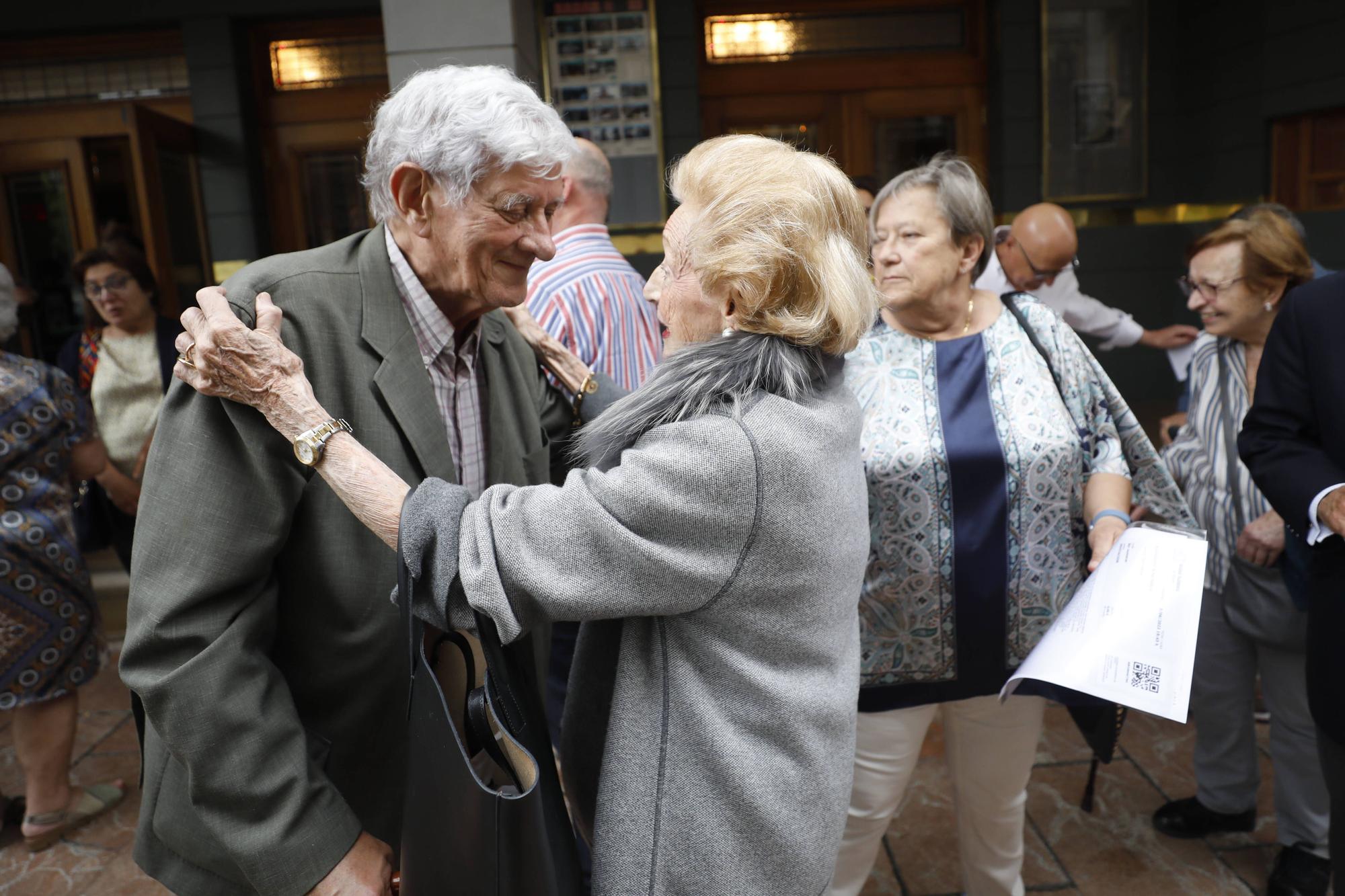 EN IMÁGENES: así fue el sentido homenaje a Guillermo García-Alcalde en la Sociedad Filarmónica de Oviedo