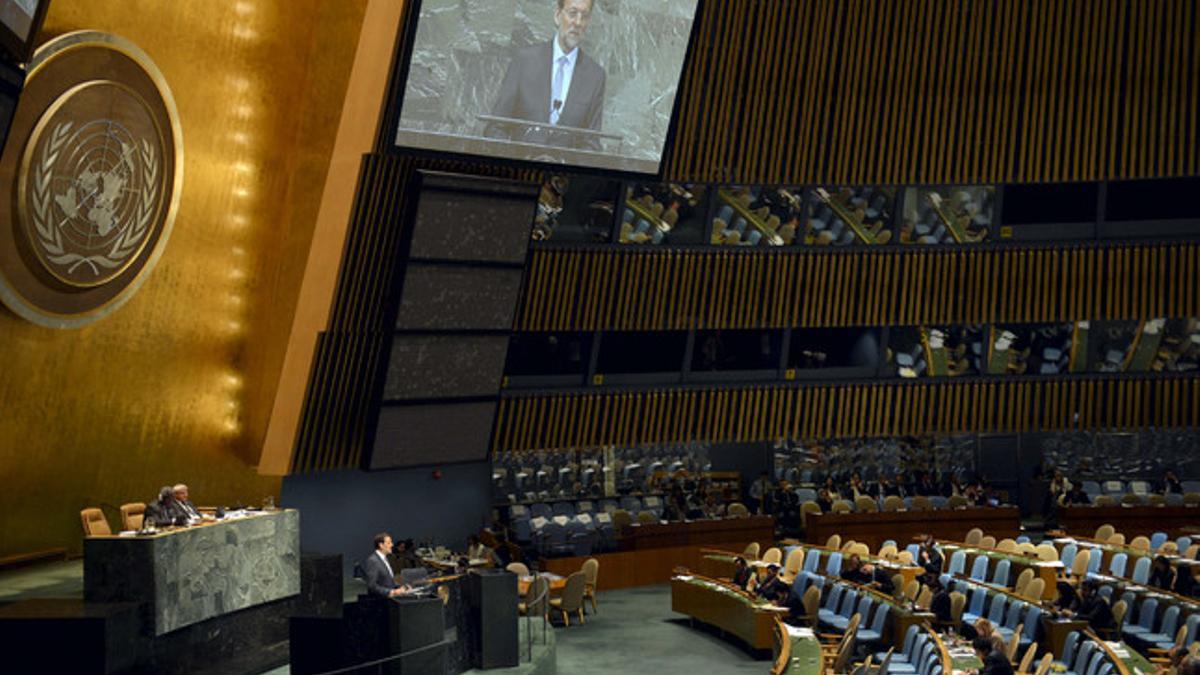 Mariano Rajoy, durante su discurso en la Asamblea General, ante un auditorio casi vacío, el martes en Nueva York.