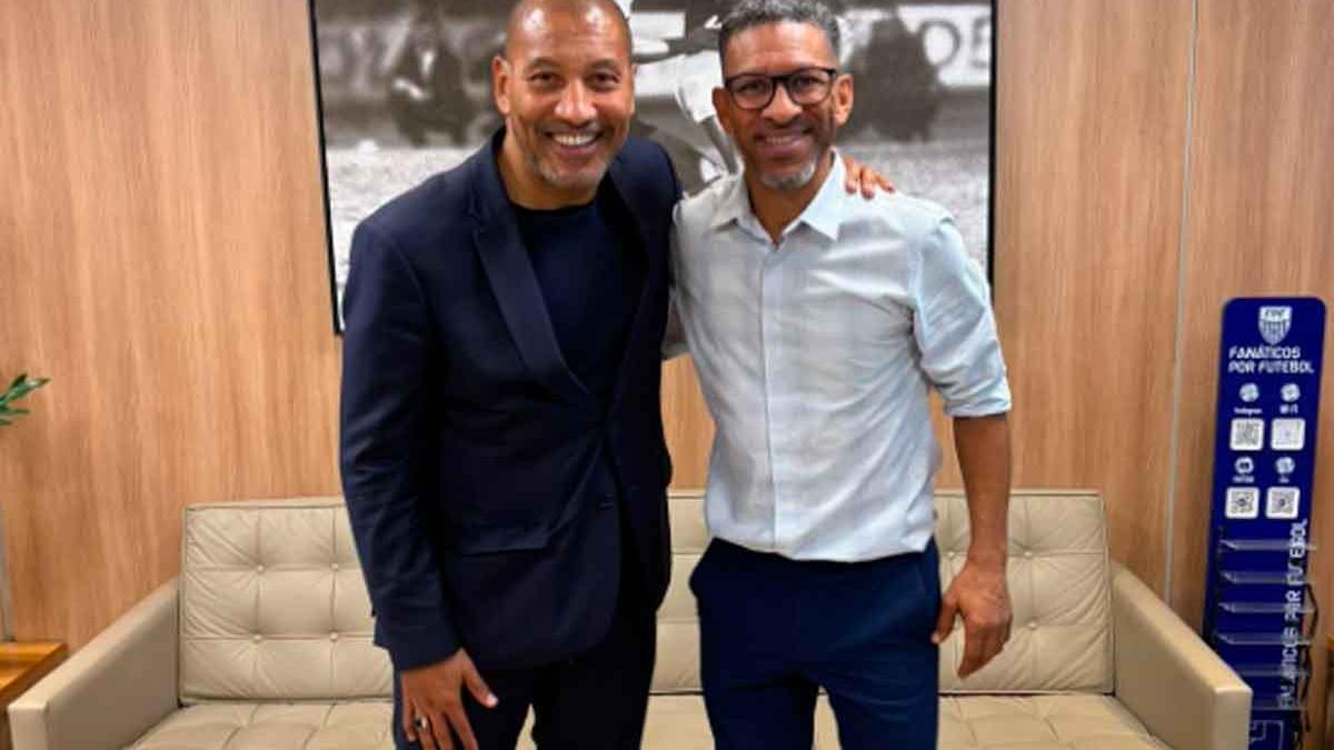 Mauro Silva y Djalminha