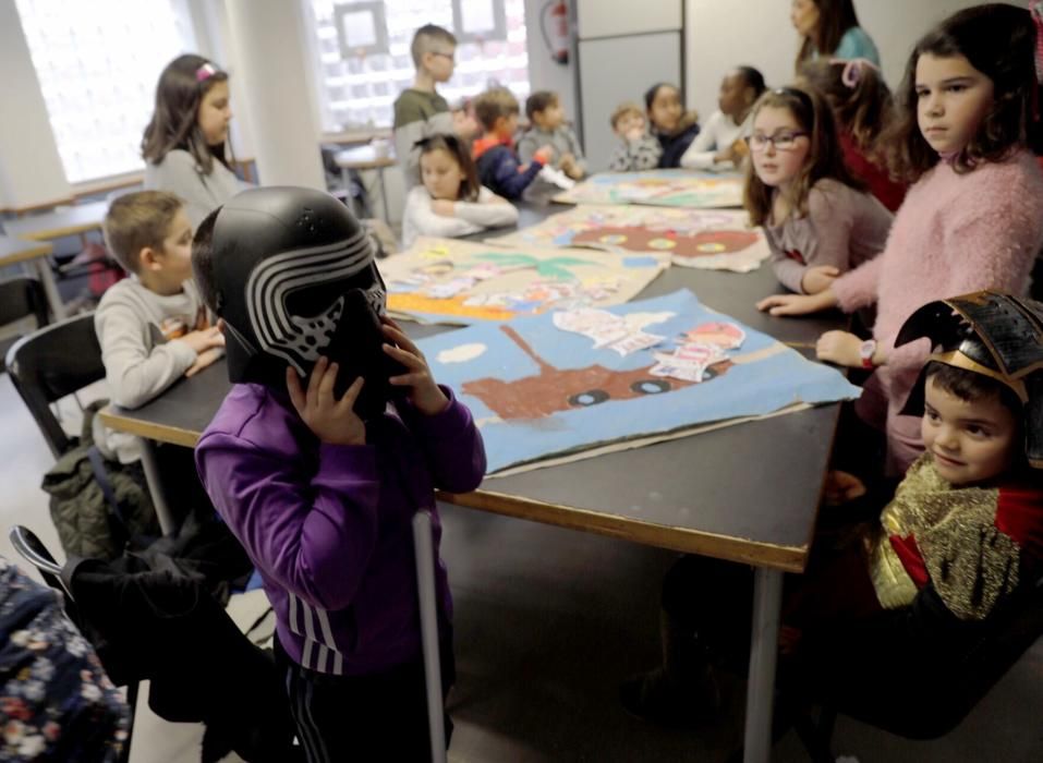 Talleres de Carnaval en centros sociales de Oviedo