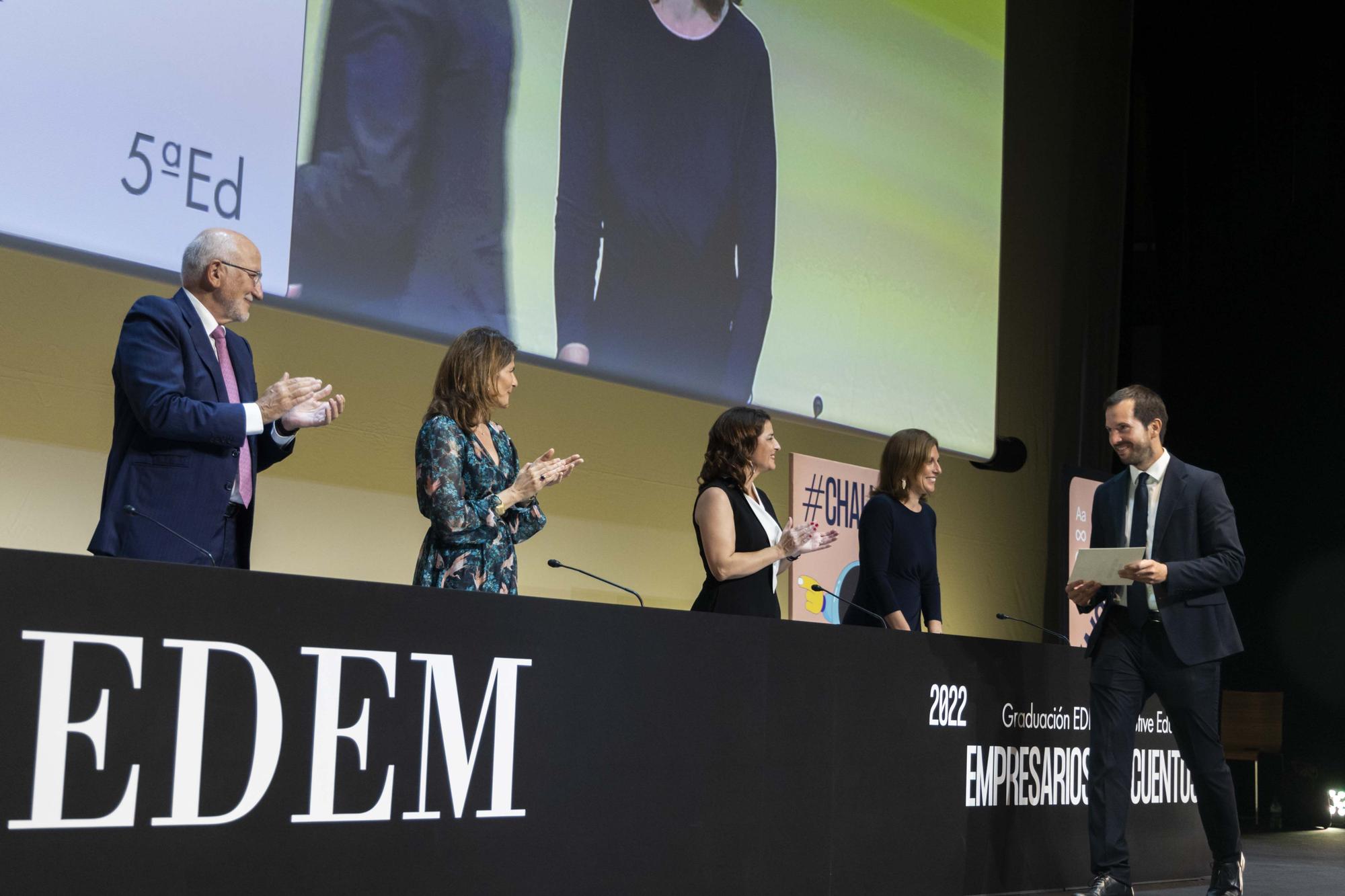 Graduación alumnos EDEM Escuela de Empresarios 2022 en València