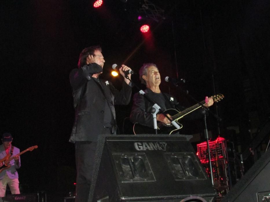 Concierto del Dúo Dinámico en las fiestas de La Guía de Llanes