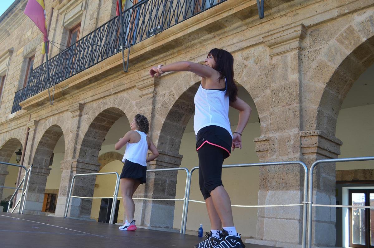 Así de bien lo pasan en Benavente en clase de zumba