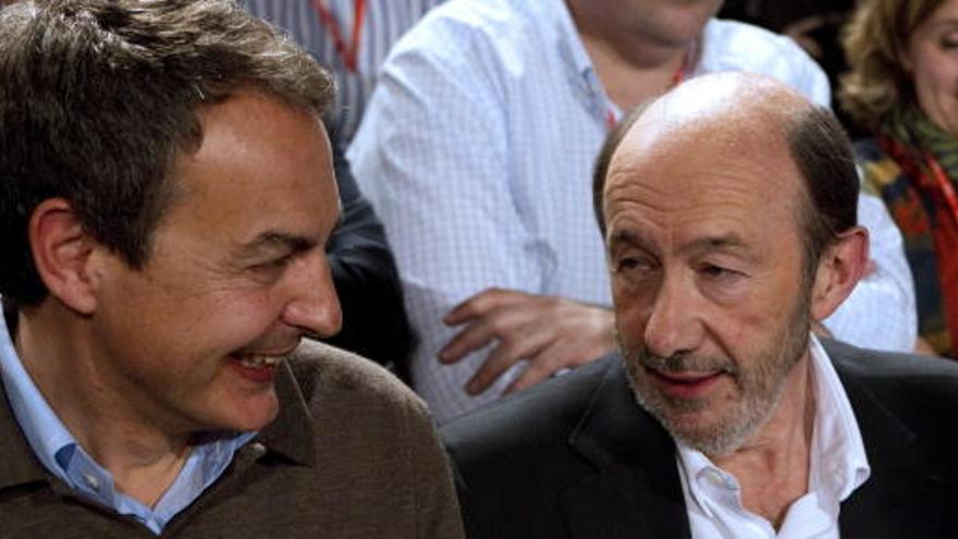 Reacciones: Zapatero pide &quot;unidad&quot; y el PP ofrece &quot;diálogo&quot;