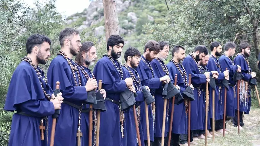 Vídeo: Els Pelegrins de les Useres en el ermitorio de Sant Miquel de les Torrocelles