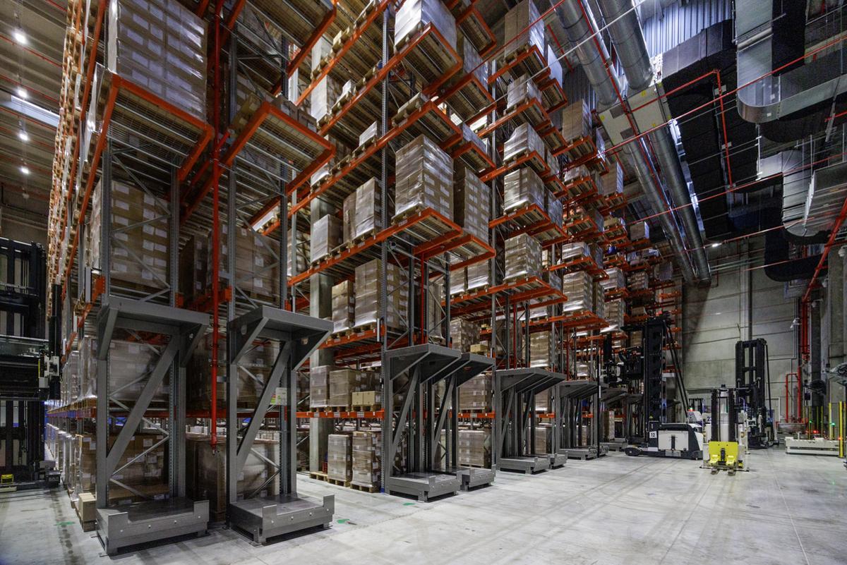 Así es la fábrica donde se producen los inhaladores que luchan contra el cambio climático