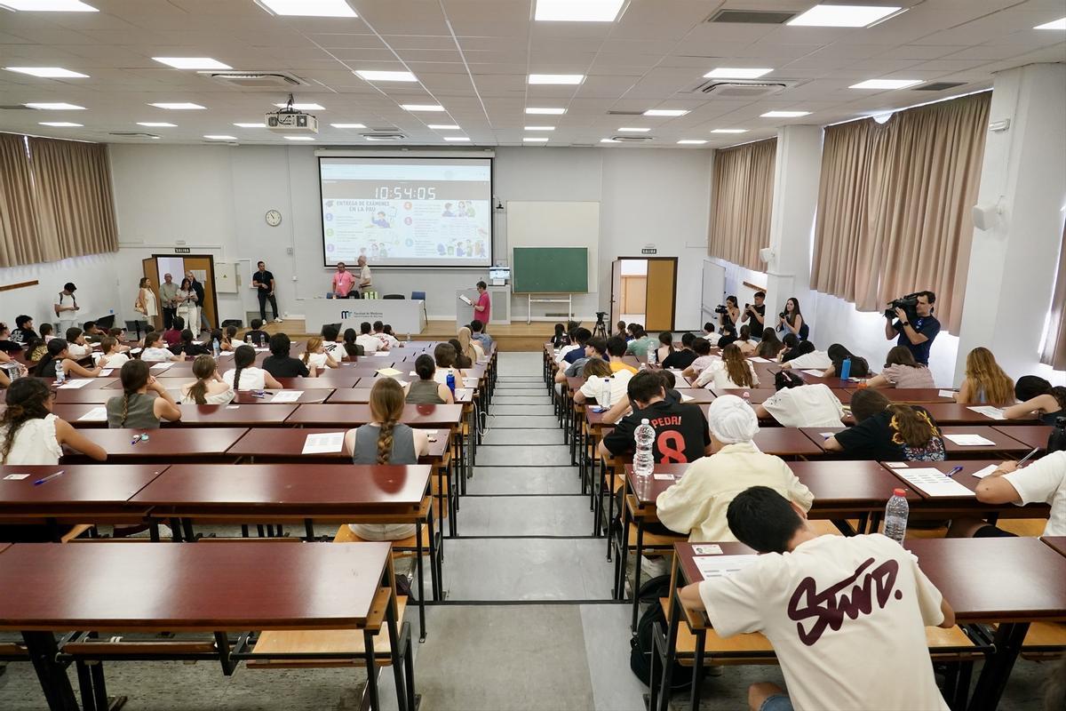 Examen de la PAU en la Universidad de Málaga