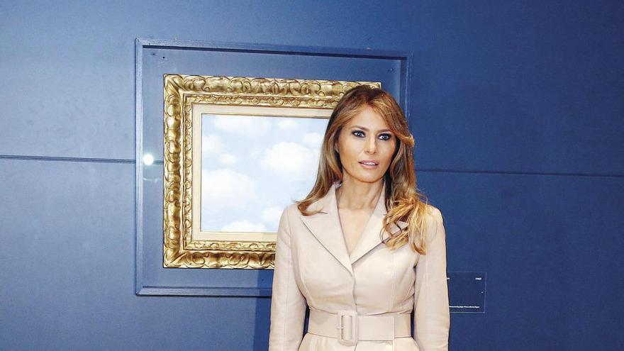 Melania Trump, durante la visita al Museo Magritte. // Reuters