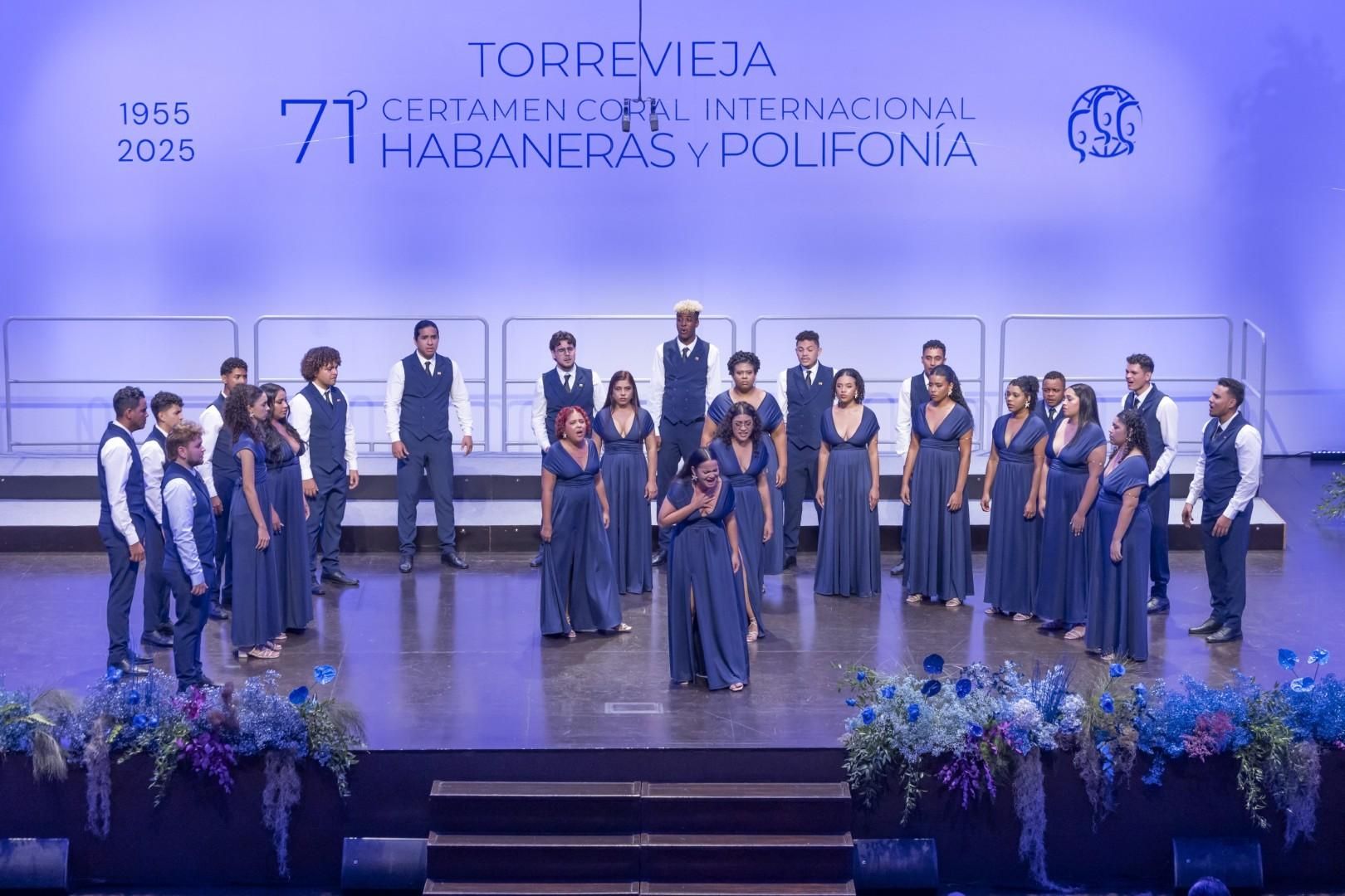 Así fue la clausura del Certamen de Habaneras en Torrevieja