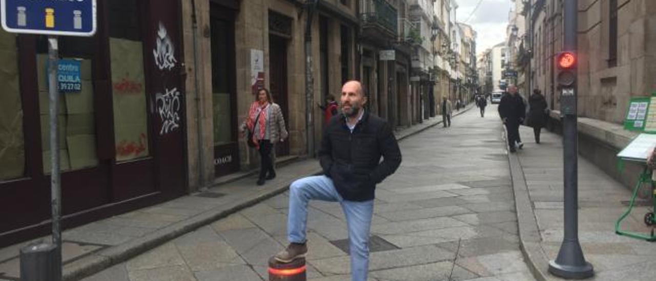 Gonzalo Pérez Jácome baja los "bolardos asesinos" de Ourense